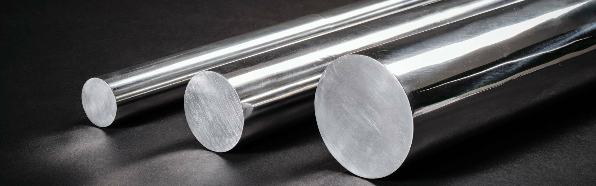 Barre tonde in alluminio - Vendita alluminio: profili, tubi, lastre e barre  alluminio.